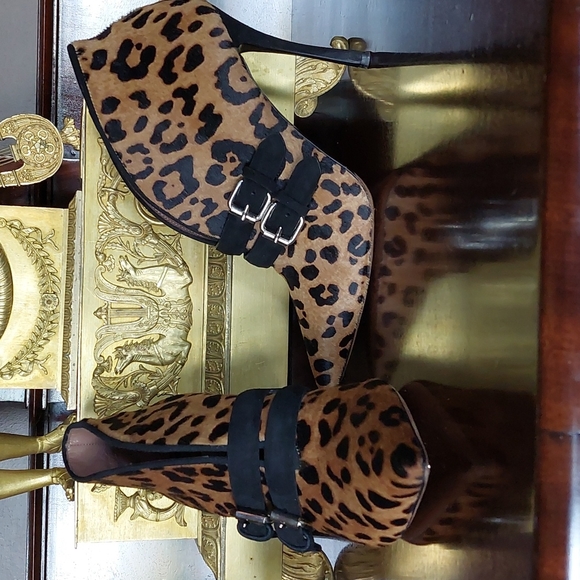 Tabitha Simmons booties - Picture 1 of 13